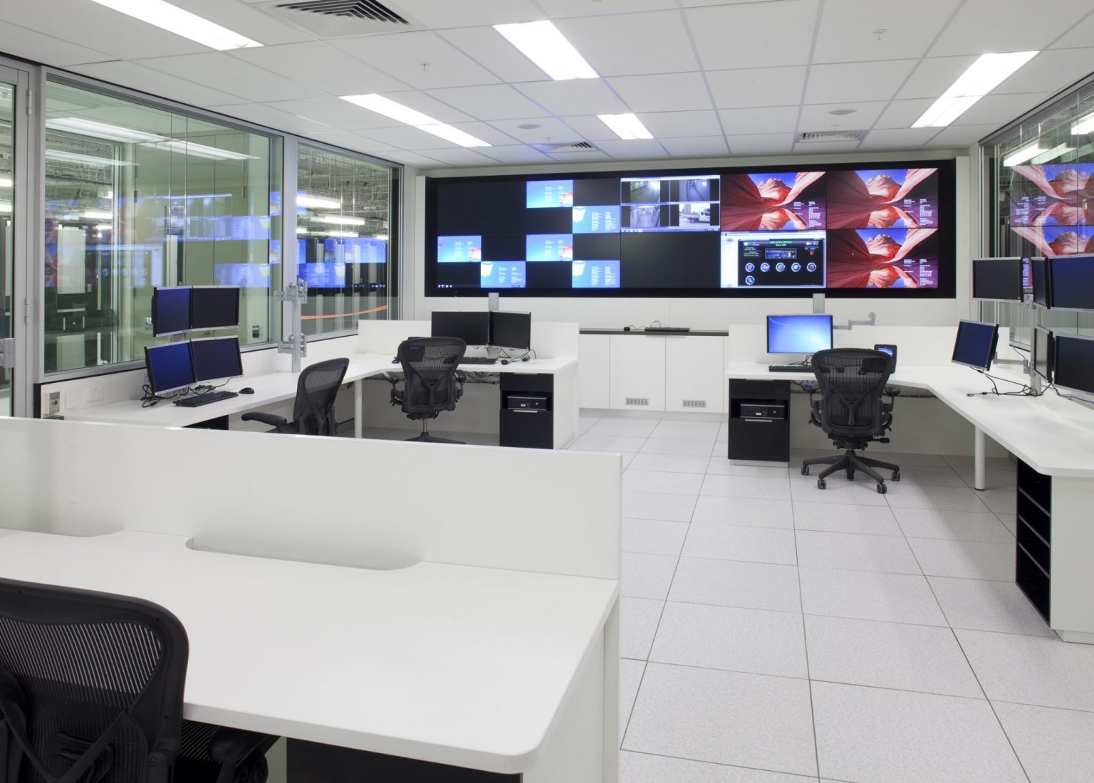 FDC ASX Gore Hill 14 Oct 2011 Control Room 1