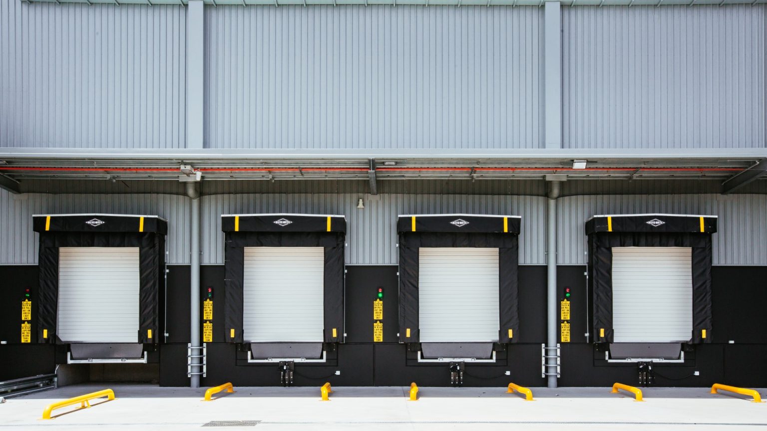 Mitch Lowe Photo - FDC Asahi Distrubution Centre (Shoot #1)-13 (1920 x 1080)
