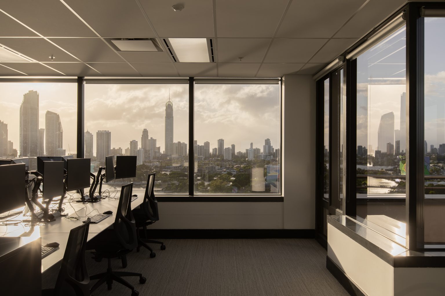 220207 KPMG Gold Coast - Mitch Lowe Photo-12