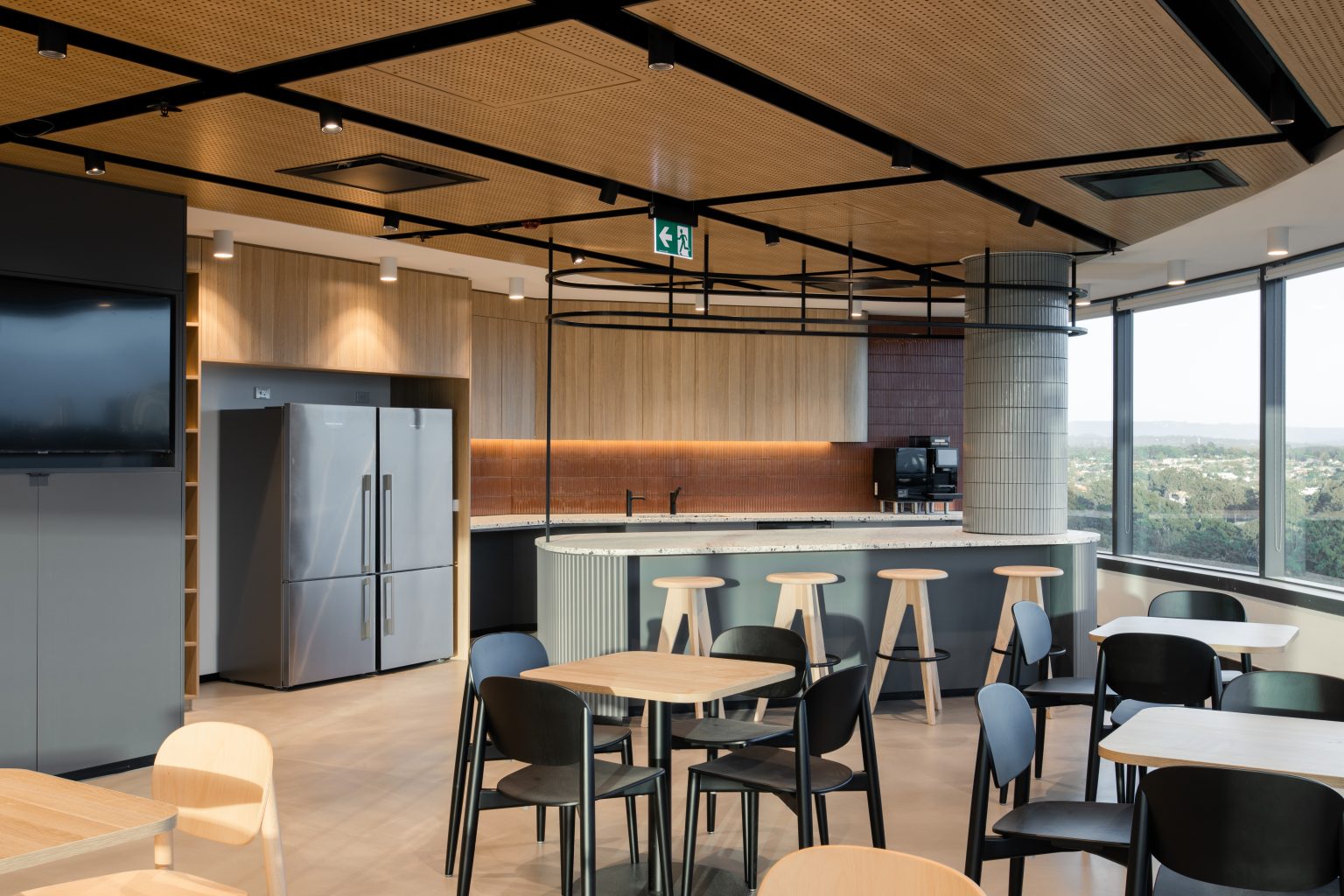 220207 KPMG Gold Coast - Mitch Lowe Photo-2