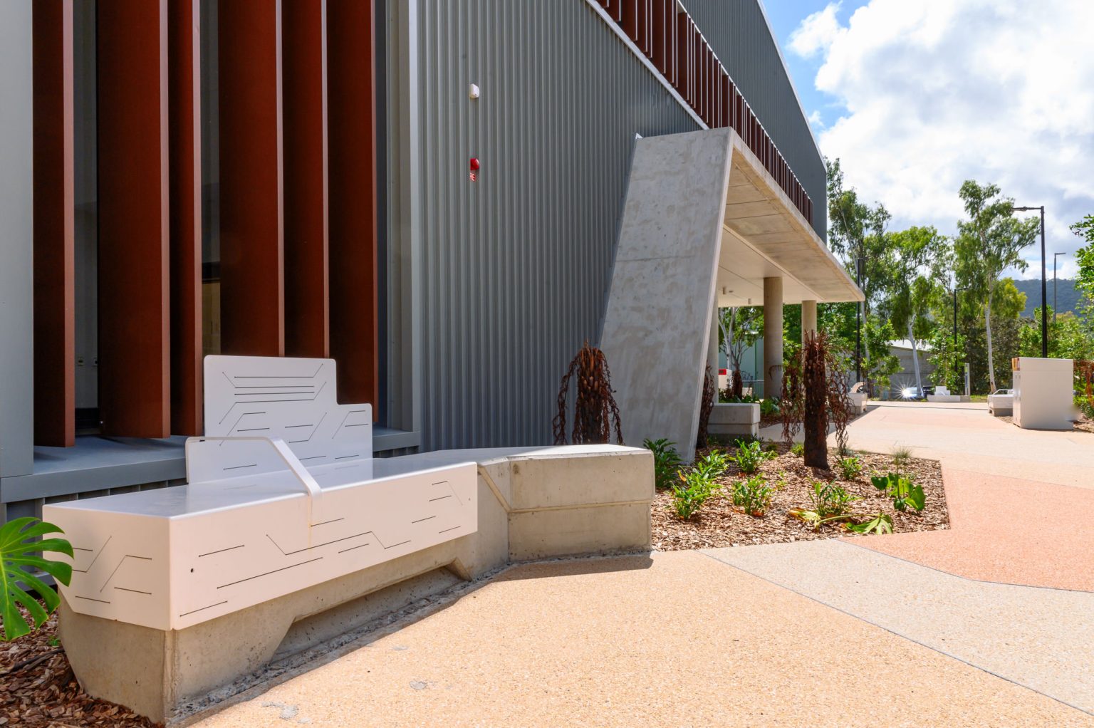 Web-FDC-CQU-School of Mining-093