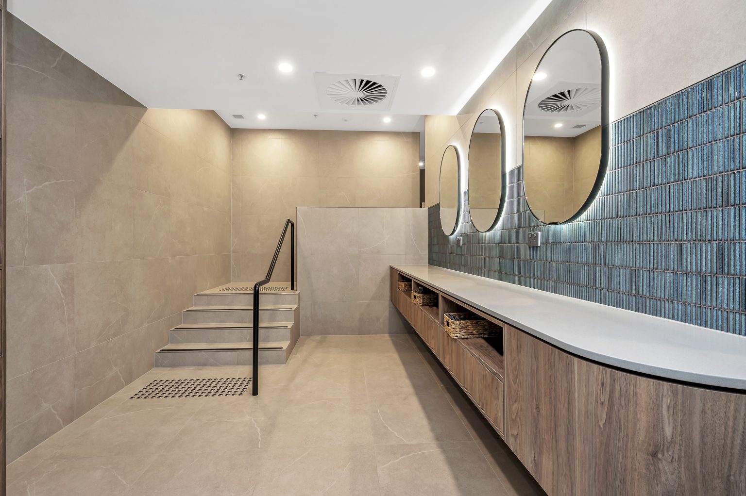 10 Moore Street, Canberra City 12