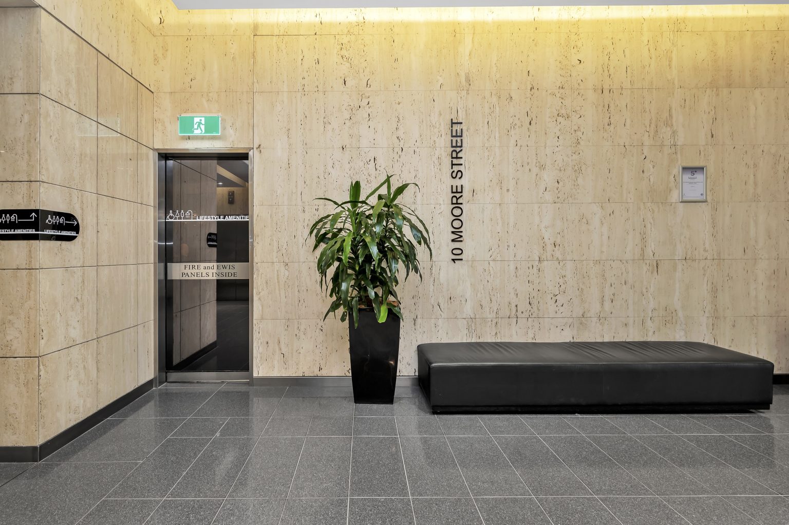 10 Moore Street, Canberra City 2